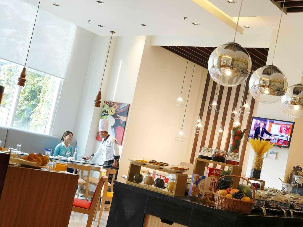 イビス コチ シティ センター アン アコーホテルズ ブランド Kochi エクステリア 写真